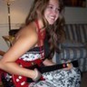 Meet your Posher, Monica